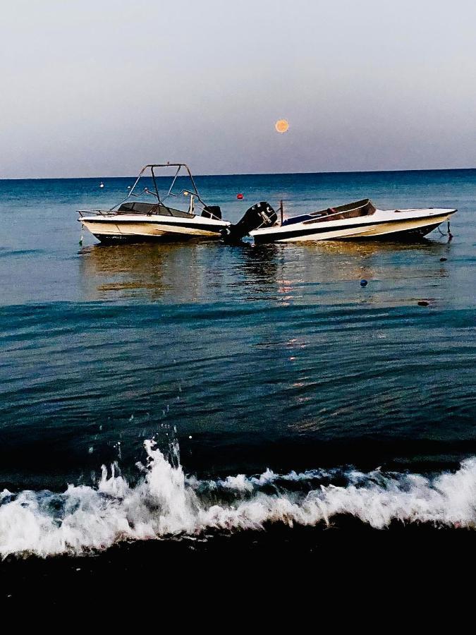 Bali Suites 101 لارنكا المظهر الخارجي الصورة